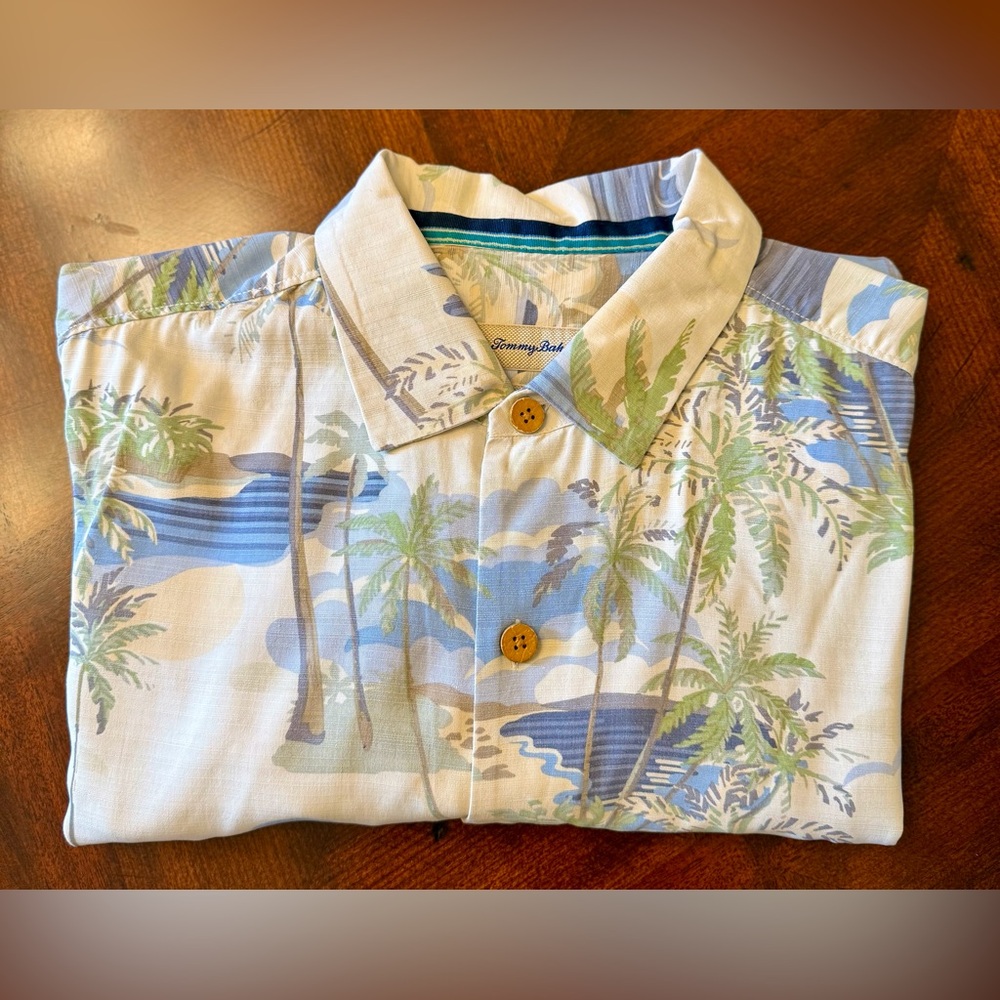 Tommy Bahama Blue and Green Palm Print Short-Sleeve Button-Down Shirt, 100% Silk